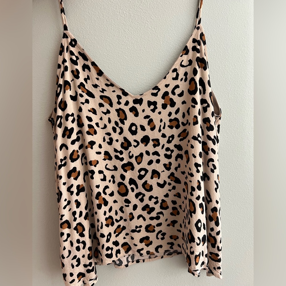 Leopard print tank top